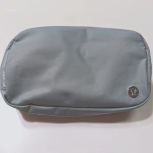 OG Lululemon Everything Belt Bag in "silver drop" (gray)